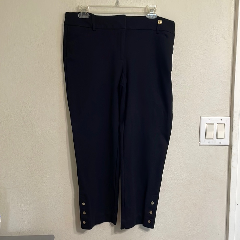 Black knit Anne Klein pants